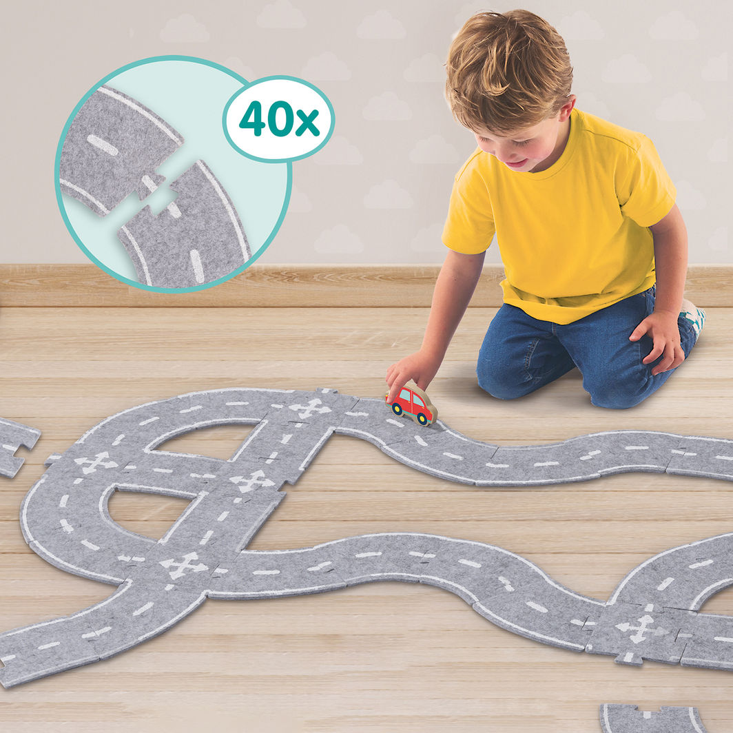 SES Creative, Felt Road Playset with Car – 40 Pieces