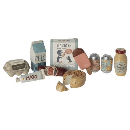 Maileg Miniature Shopkeeper Set