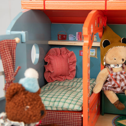 Moulin Roty Caravan with Furniture, Les Minouchkas