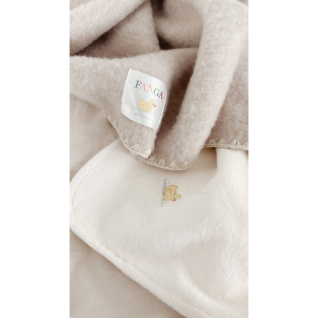 Fanga Fontana Erba Baby Blanket in Wool Fleece, Oatmeal Melange
