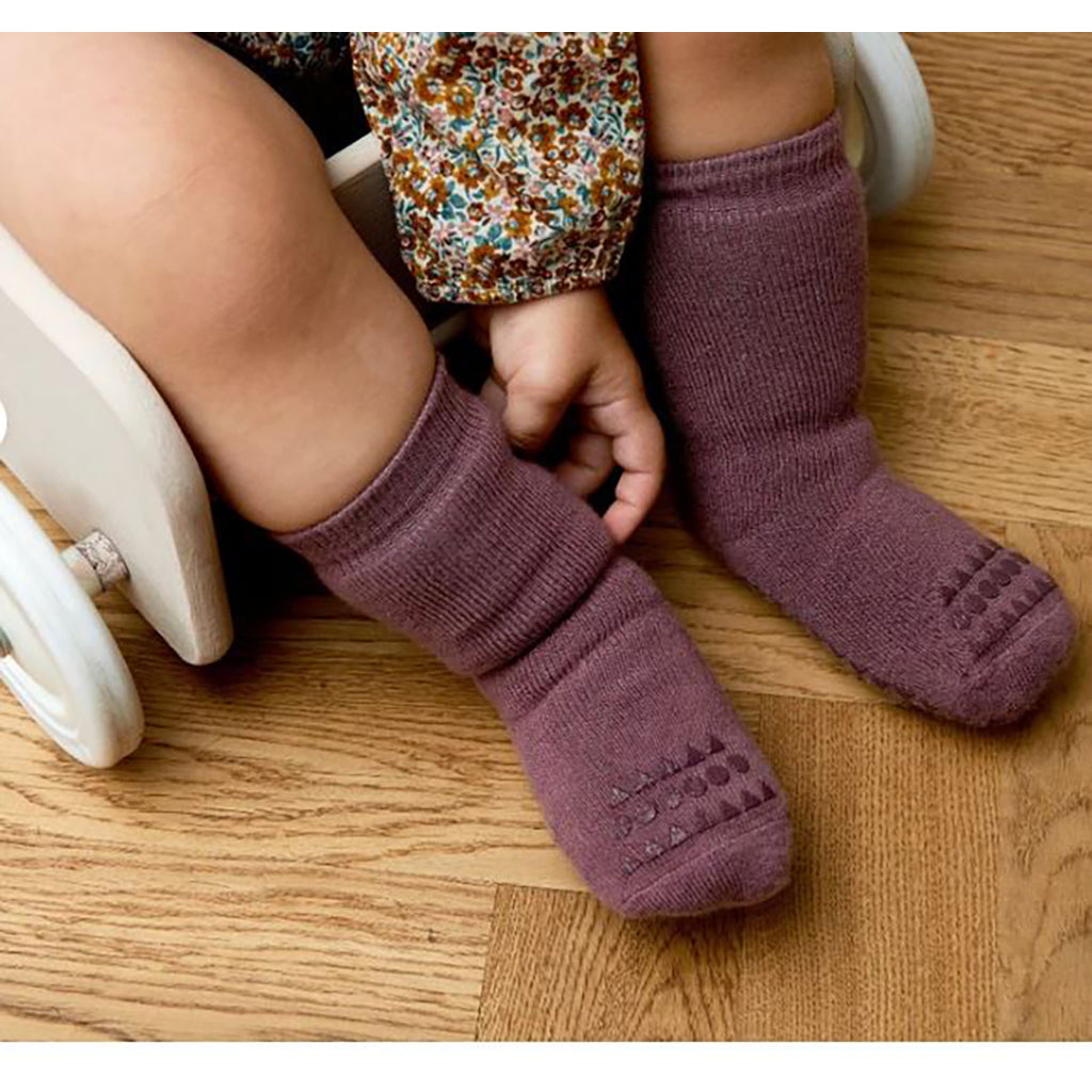 GoBabyGo Non-Slip Socks with Rubber Grips, Misty Plum