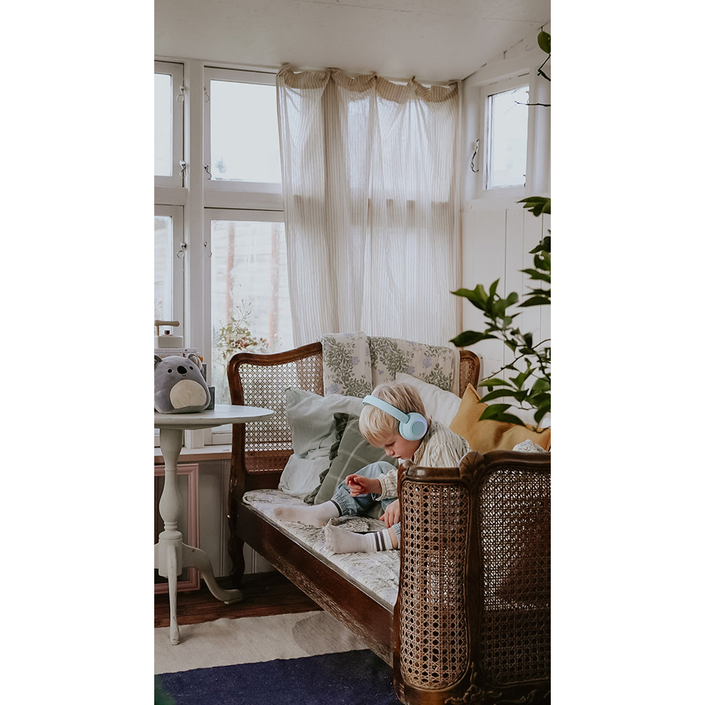 Lalarma Wireless Headphones with Lights, for Teens and Kids - Blue