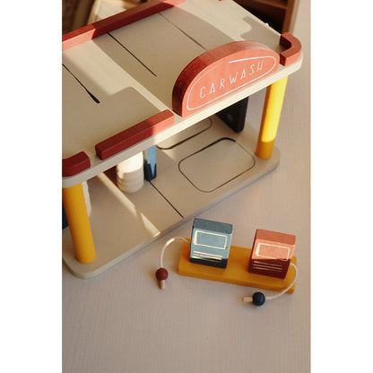 Konges Sløjd Car Garage with Car Wash