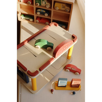 Konges Sløjd Car Garage with Car Wash