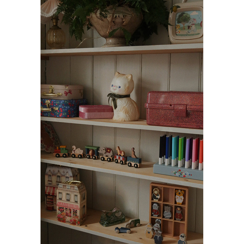 Konges Sløjd LED Lamp, Cat