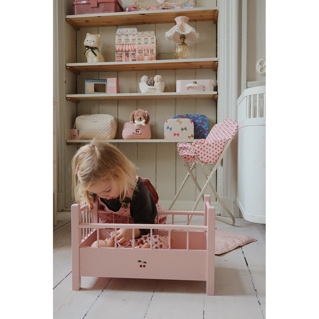Konges Sløjd Wooden Doll Bed, Pink