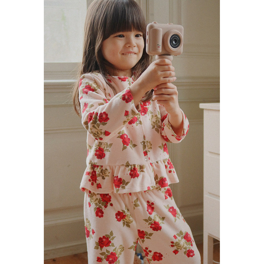 Konges Sløjd, My First Camera – Cherry