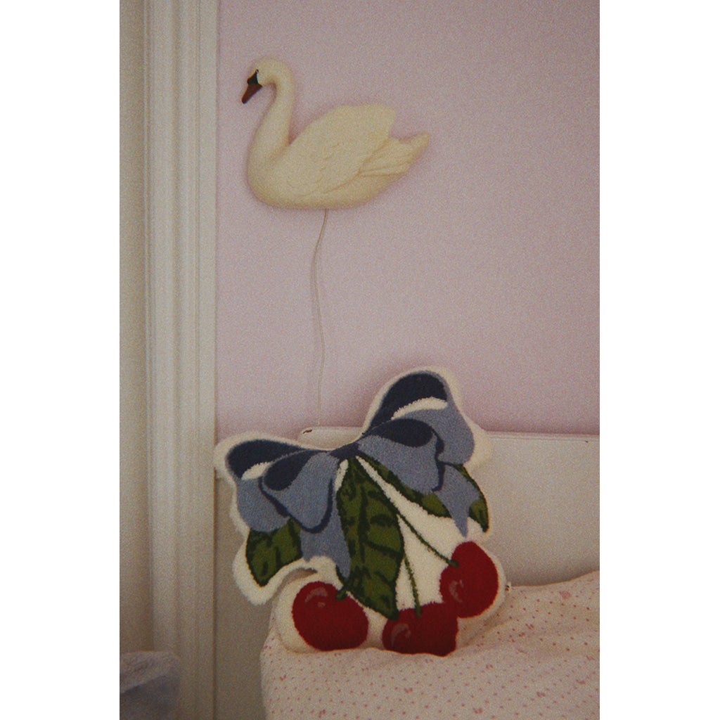 Konges Sløjd Wall Lamp, Swan - Beige
