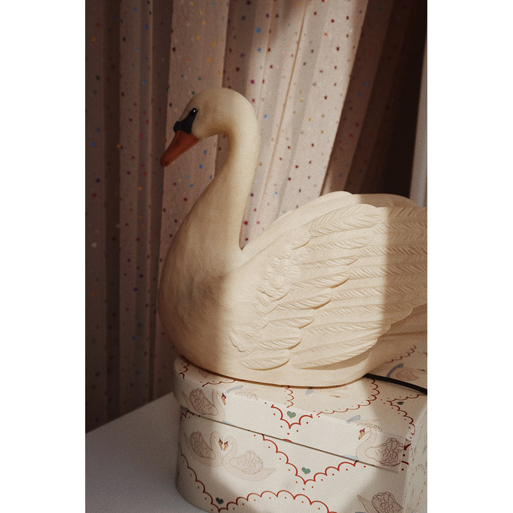 Konges Sløjd LED Lamp, Swan
