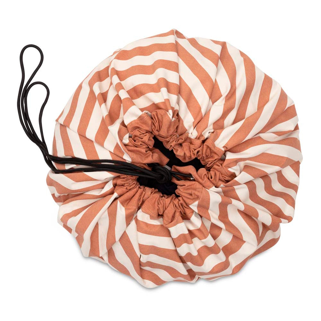 Play&amp;Go 2-in-1 Mat, Stripes Brown