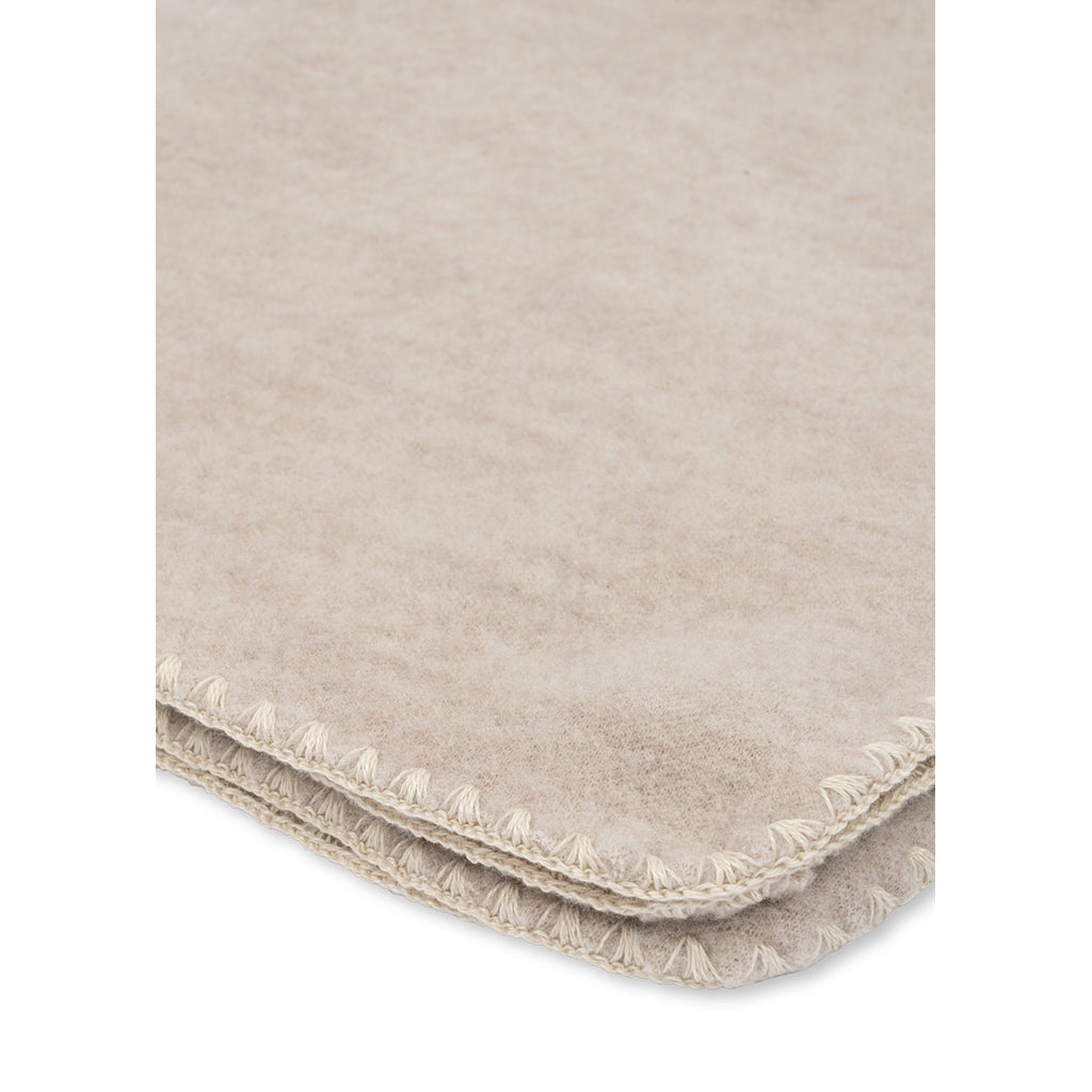 Fanga Fontana Erba Baby Blanket in Wool Fleece, Oatmeal Melange