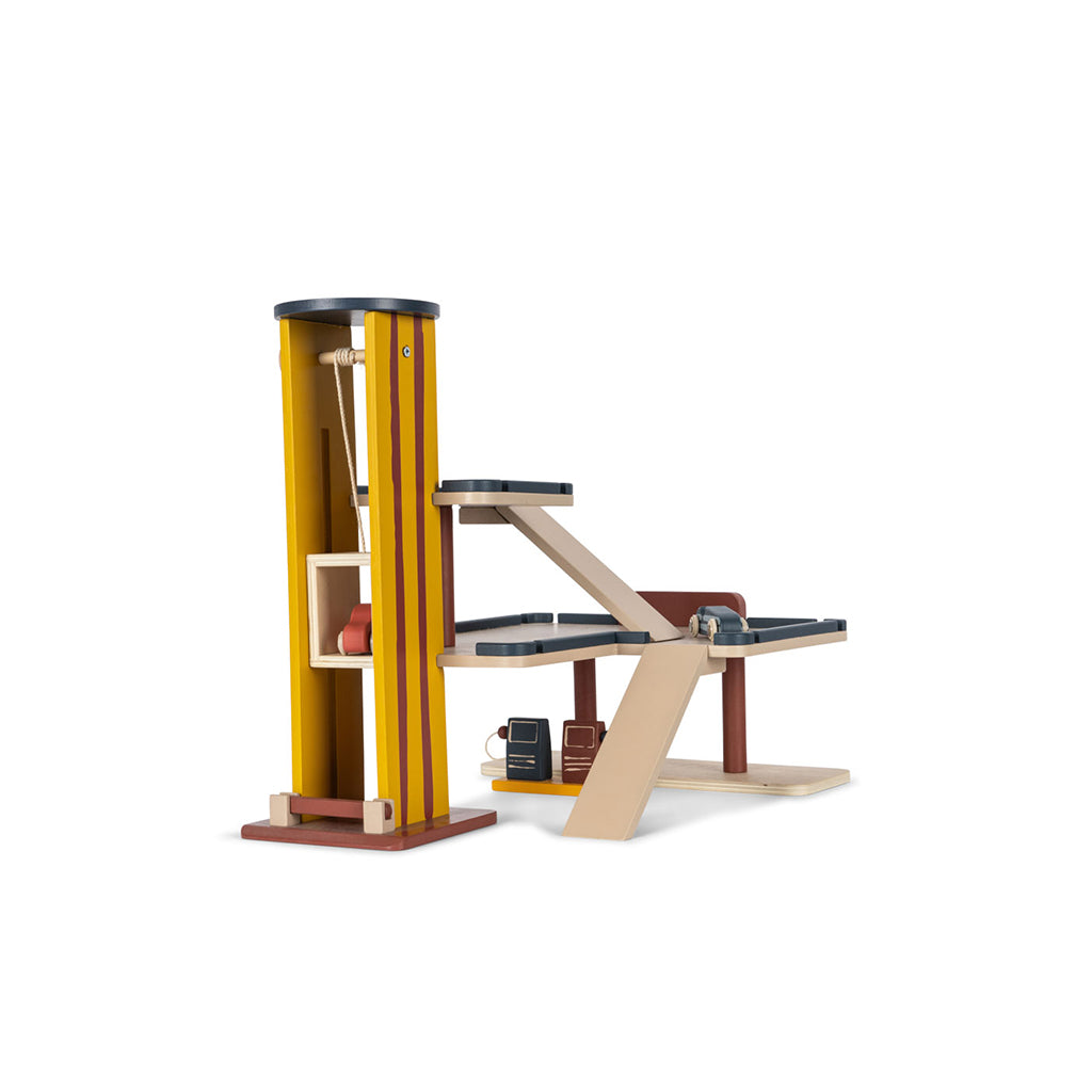 Konges Sløjd Wooden Car Garage with Helicopter Platform, Multi