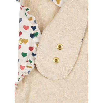 Konges Sløjd Comea Frill Bib, Organic - Coeur Coloré