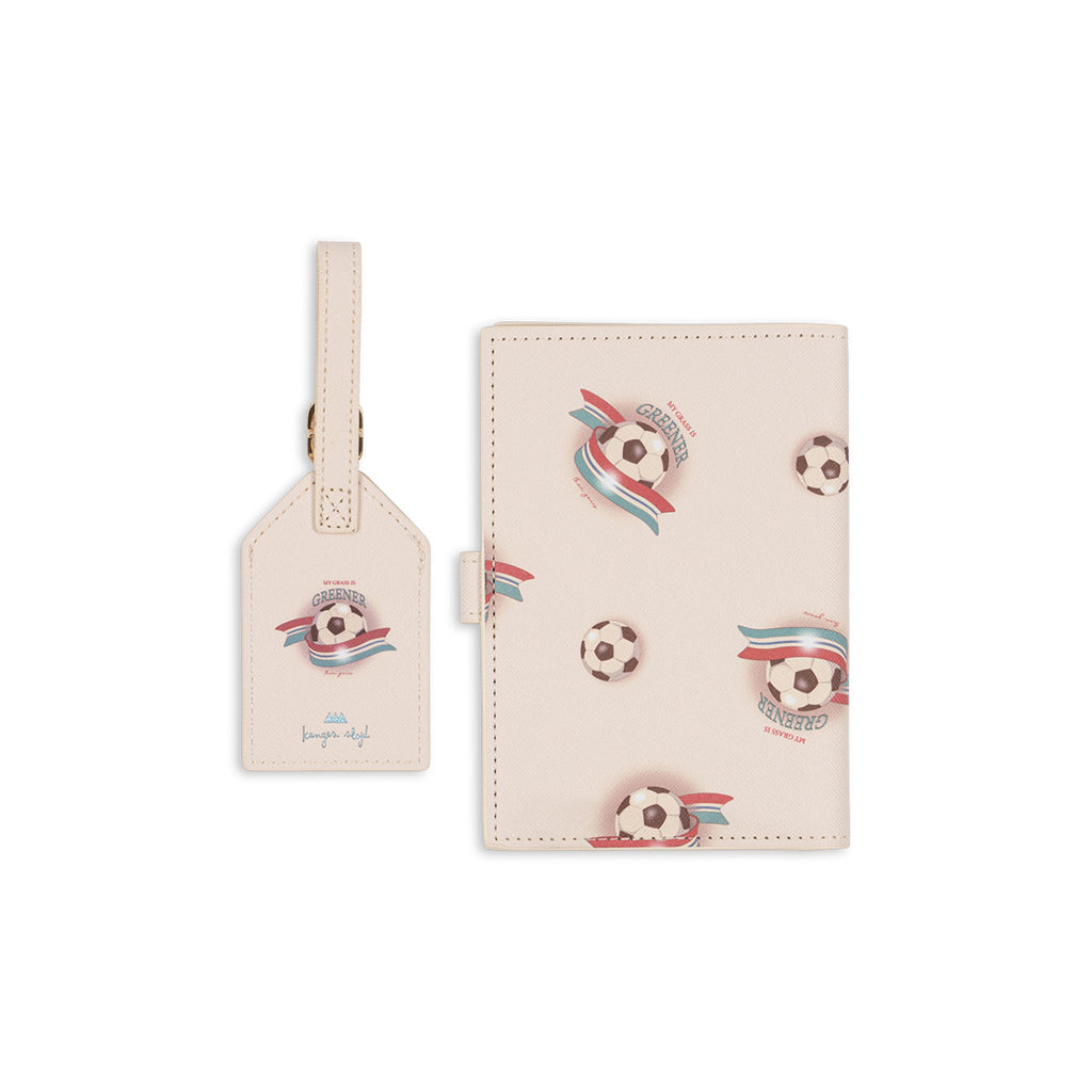 Konges Sløjd Travel Set, Passport Holder and Name Tag - Kick it