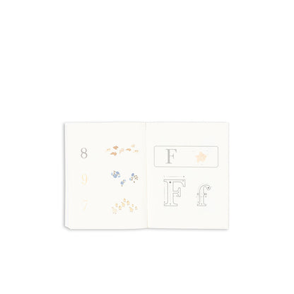 Konges Sløjd Activity Book with Colour Pencils and Stickers – Multi