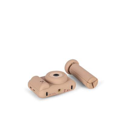 Konges Sløjd, My First Camera – Cherry