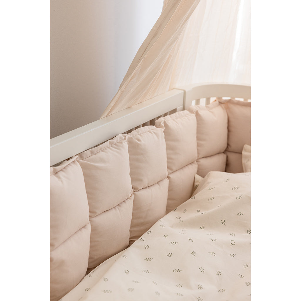Sebra Bed Bumper, Kapok – Birchbark Rose