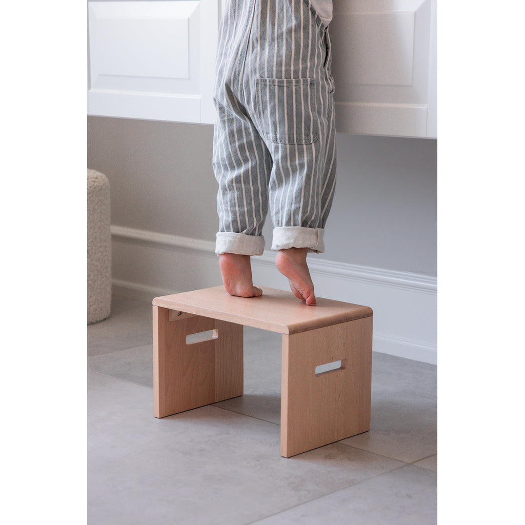 Sebra Stool in Wood - Wooden Edition