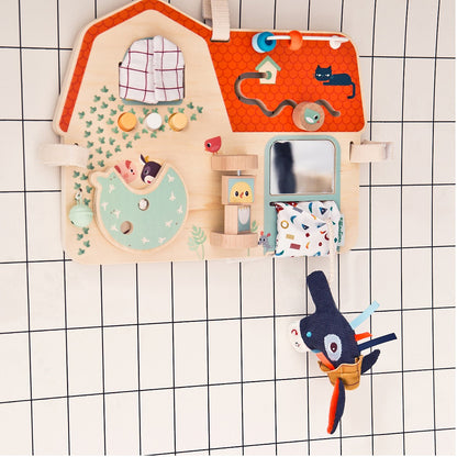 Lilliputiens Wooden Activity Panel, Farmyard