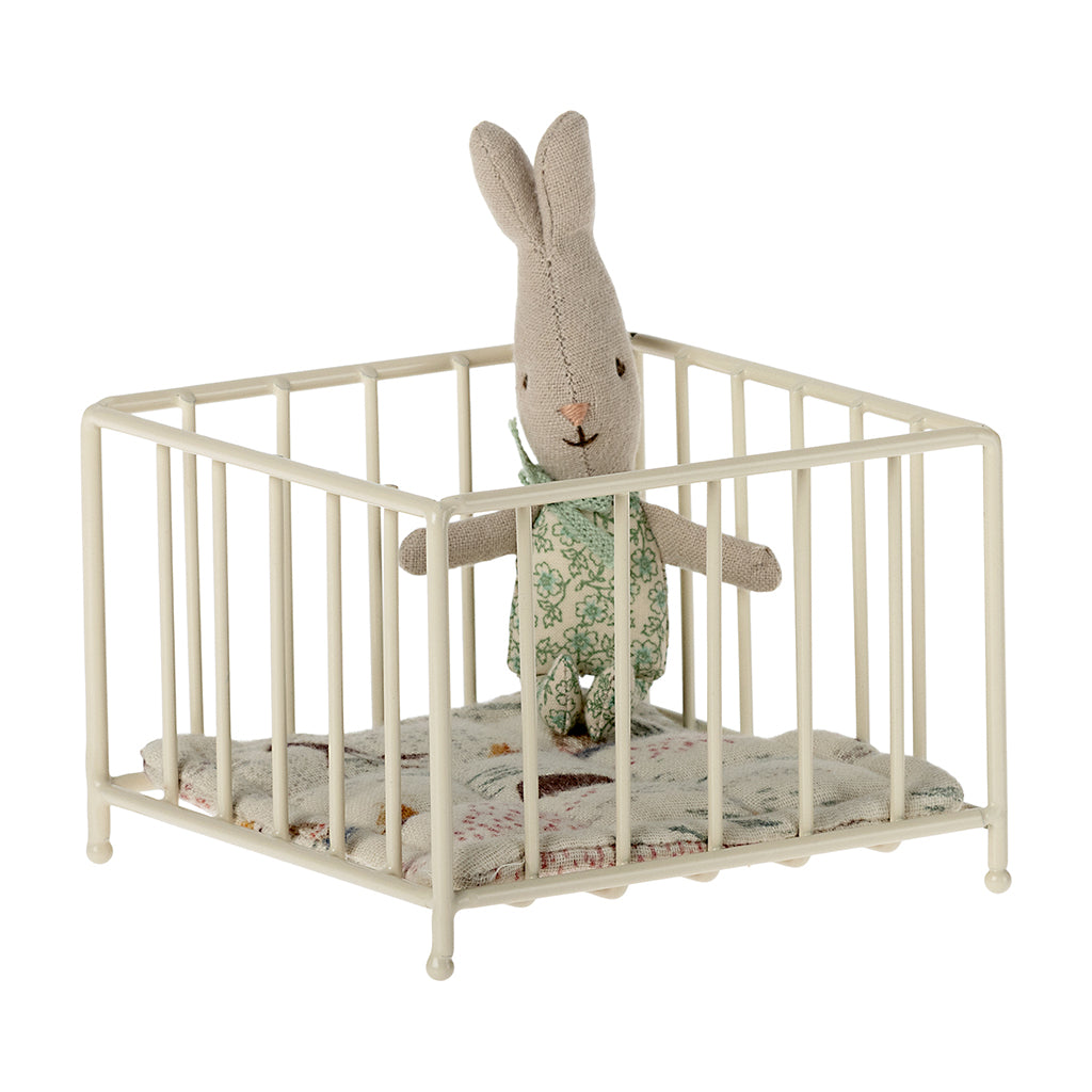 Maileg Doll Accessory, My Playpen in Metal – Off-White