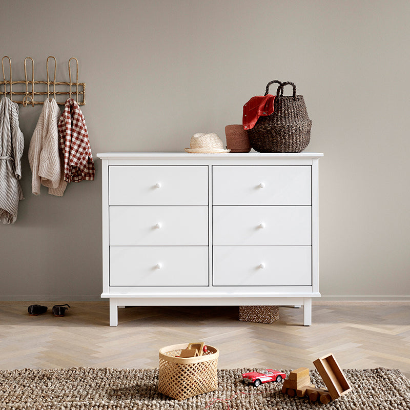 Oliver Furniture Seaside Dresser with 6 Drawers