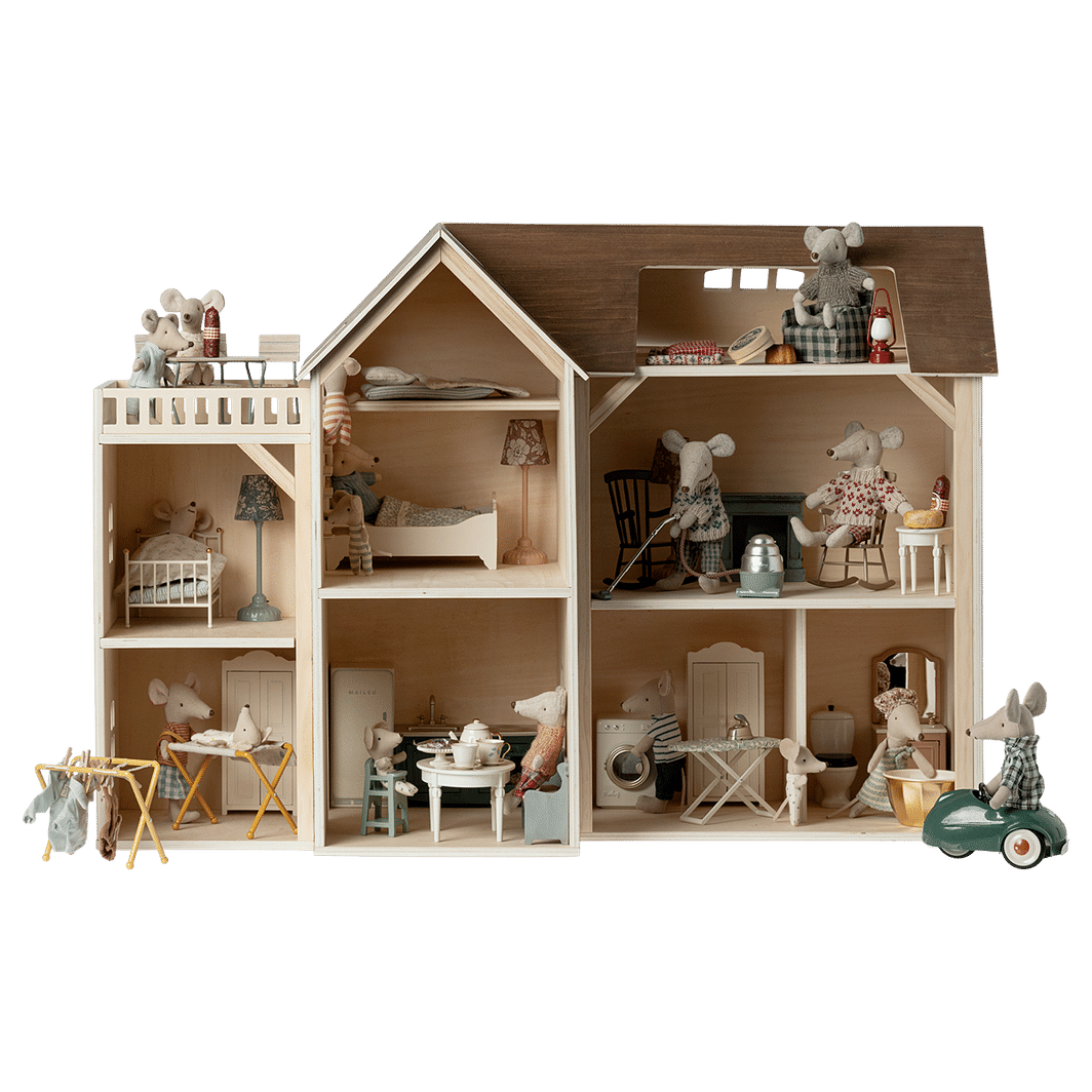 Maileg Mouse Hole Dollhouse - Farmhouse Mouse Hole