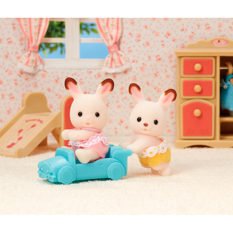 Sylvanian Families, Chocolate Rabbit Family Twins - Light Blue Go-kart