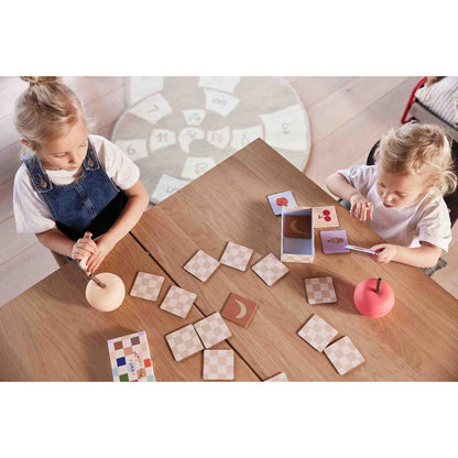 OYOY Æble Cup with Lid and Straw, Red