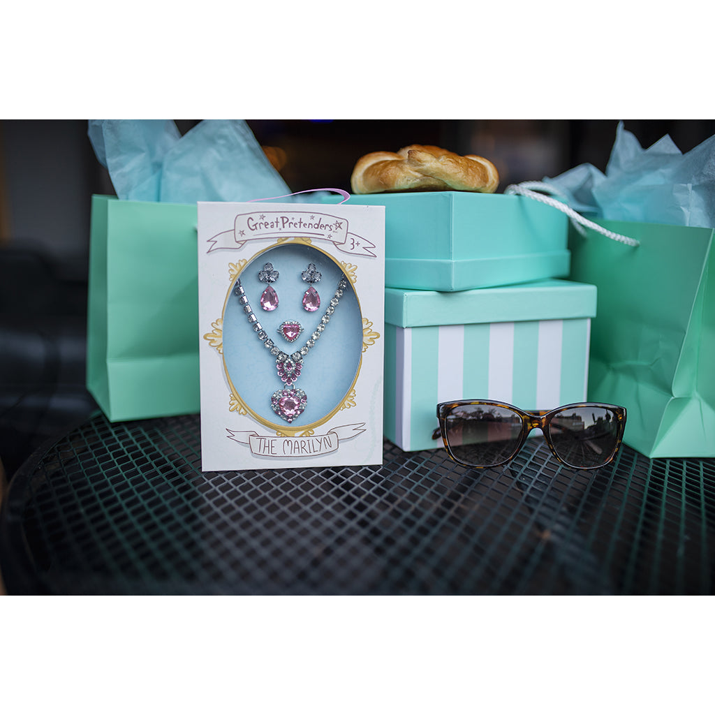 Great Pretenders, Jewelry Set - The Marilyn