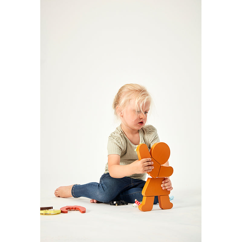 Mamamemo Wooden Play Food, Cake Lady