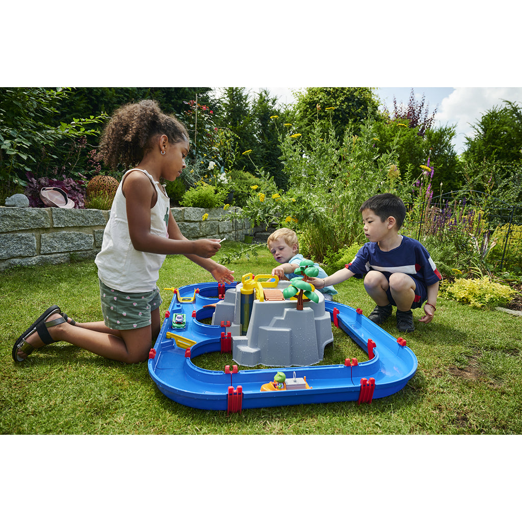 Aquaplay Water Track, Mountain Lake