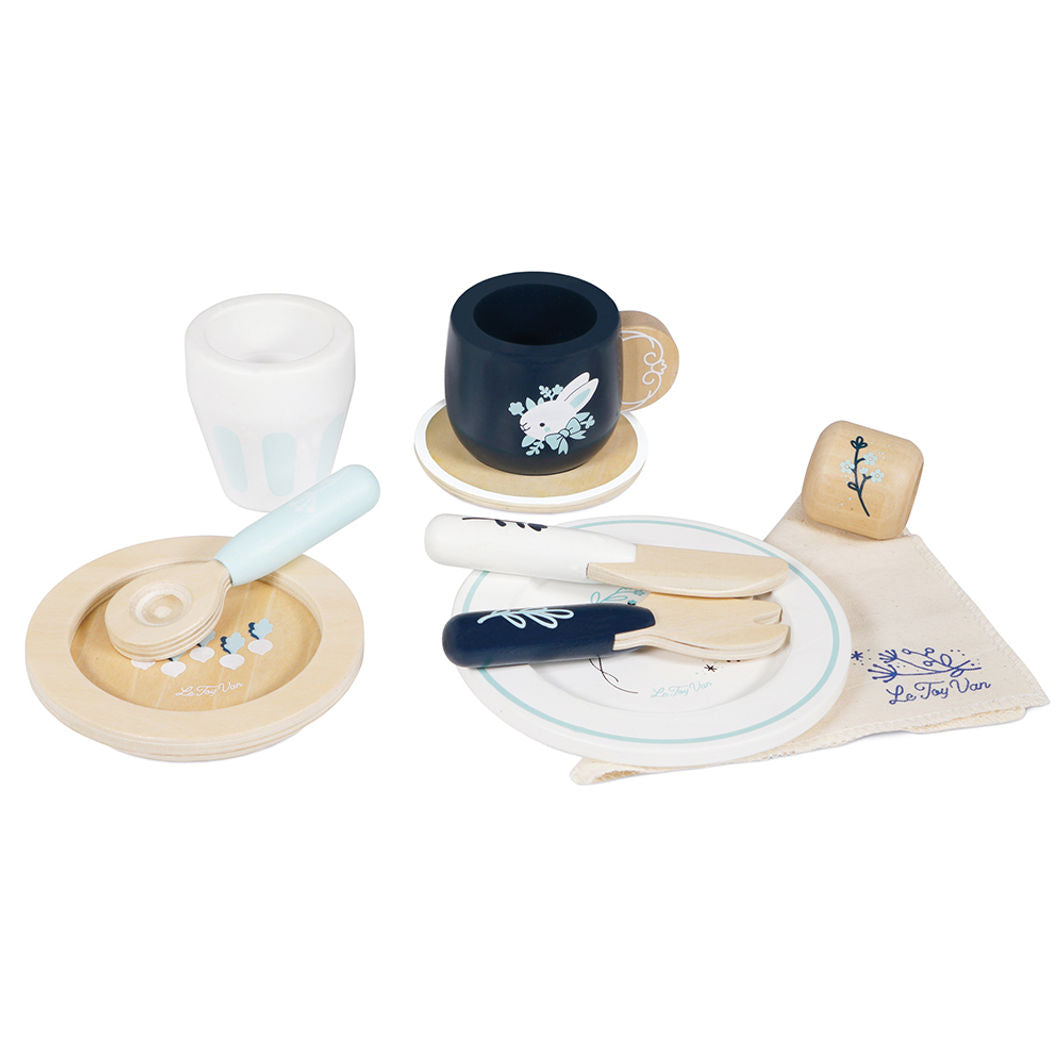 Le Toy Van Play Food, Honeybake - Dining Set for Play