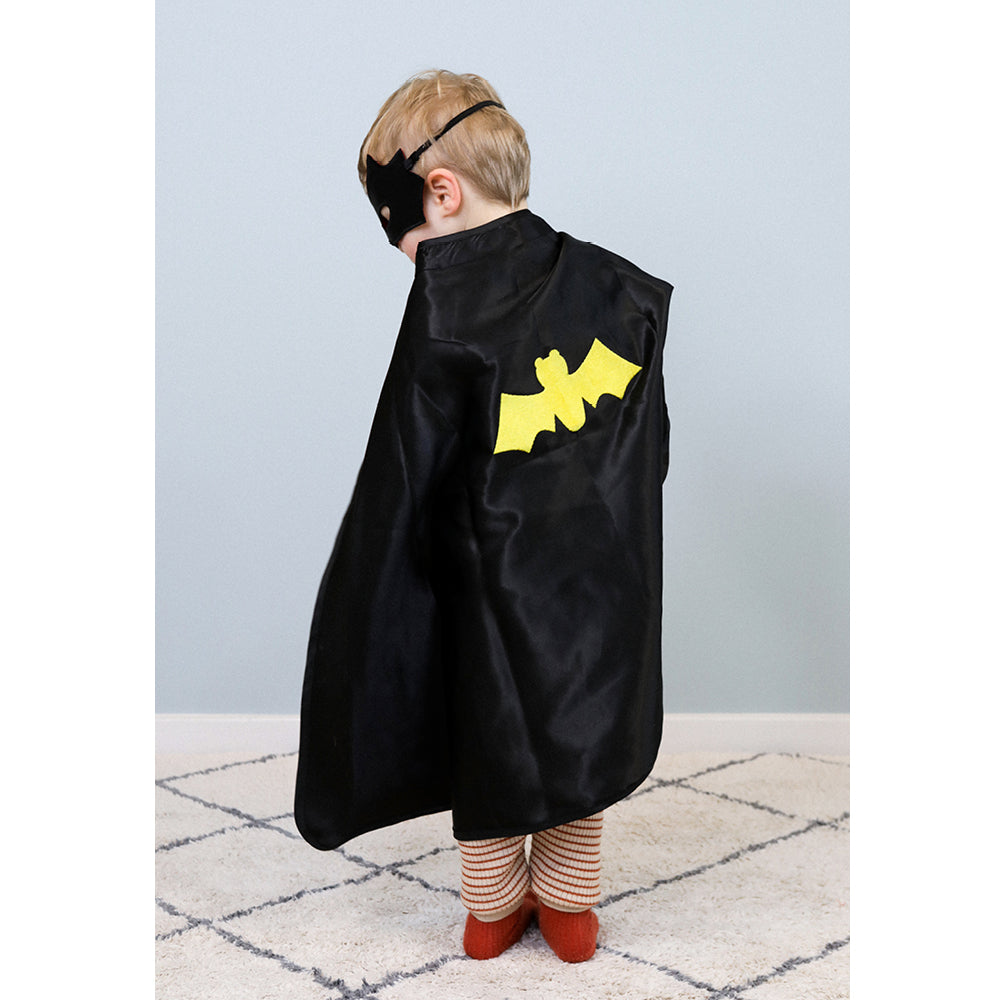 Great Pretenders Costume, Reversible Cape and Mask, Spiderman/Batman - Size 4-6 Years