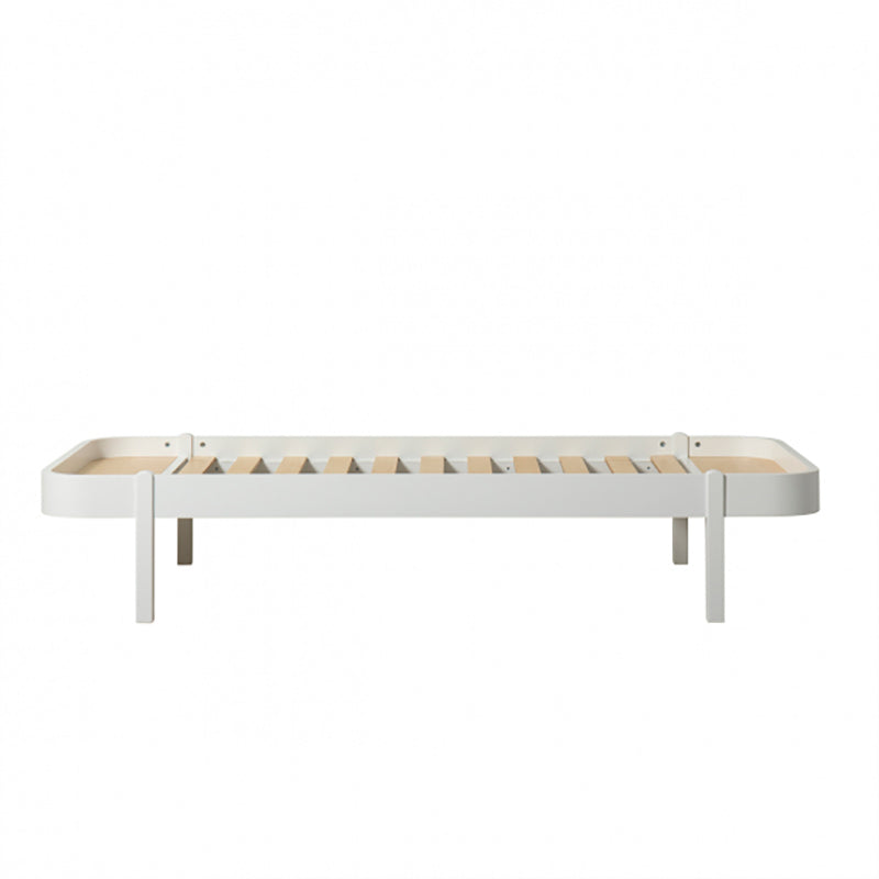 Oliver Furniture, Wood Lounger, 90 x 200 cm - White
