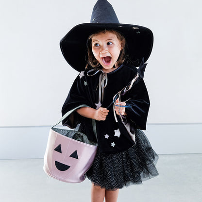 Mimi &amp; Lula, Gertrude Witch Halloween Cape – Black