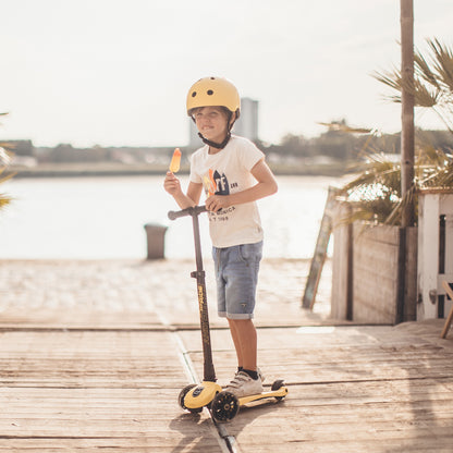 Scoot and Ride Highway Kick 3, Scooter – LED Lemon