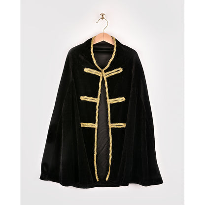 Den Goda Fen Costume, Pirate Hat and Cape - Ages 3-8 Years